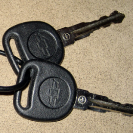 Reasons Why A Dealership Is Not The Answer For Car Key Replacement