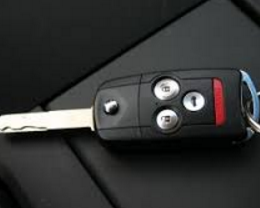 Lose Your Acura Key? Call A Car Key Specialist!